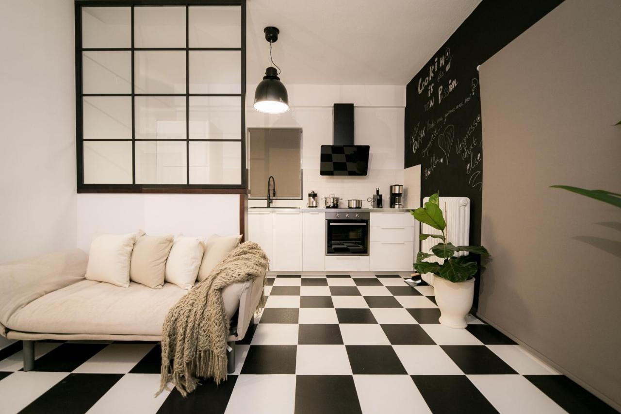 Fena Uptown Easy Living Apartment Volos Esterno foto